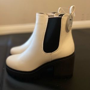White platform boots